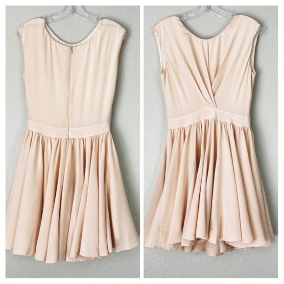 ⭐HP⭐Anthropologie Paper Crown Santa Monica Dress - Picture 8 of 16